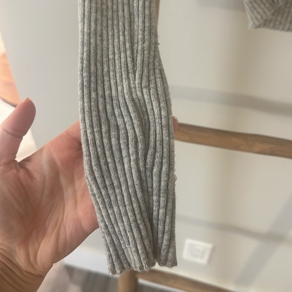 Brandy Melville Sweater/ Shirt - Picture 3 of 4